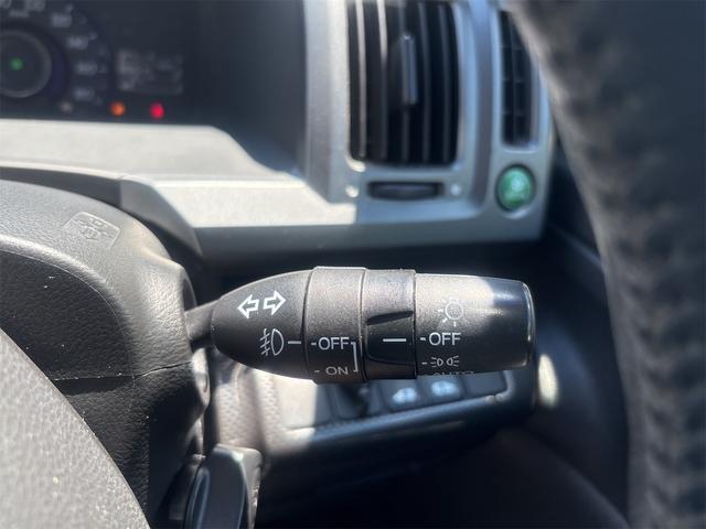 ステップワゴンスパーダ Ｚ　ＨＤＤナビエディション　内地仕入れ車両　純正ワンセグナビ　ＣＤ　ＤＶＤ再生可　バックカメラ　フリップダウンモニター　ＥＴＣ　両側パワースライドドア　ウィンカーミラー　フォグランプ　１６インチアルミホイール（42枚目）