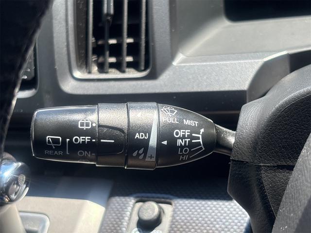 ステップワゴンスパーダ Ｚ　ＨＤＤナビエディション　内地仕入れ車両　純正ワンセグナビ　ＣＤ　ＤＶＤ再生可　バックカメラ　フリップダウンモニター　ＥＴＣ　両側パワースライドドア　ウィンカーミラー　フォグランプ　１６インチアルミホイール（43枚目）