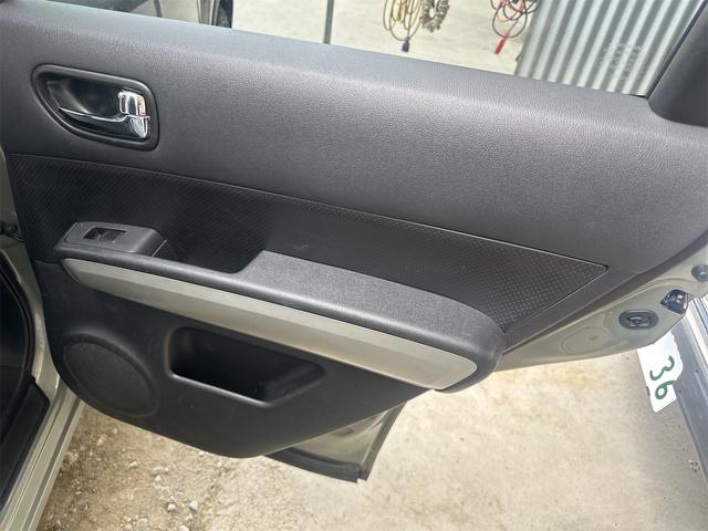 エクストレイル ２０Ｘｔｔ　社外ナビフルセグＴＶ　Ｂｌｕｅｔｏｏｔｈ　ＣＤ　ＤＶＤ　ＥＴＣ　バックカメラ（27枚目）