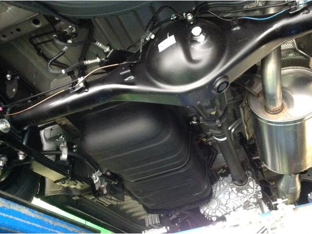 『TOTAL CAR SHOP FEEL』は、アンダーコートもお任せください。沖縄の錆からお車を守ります☆詳細は『FEEL』の元気なスタッフまで→0078-6042-5806☆