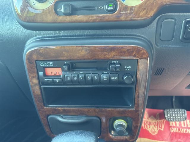 『TOTAL CAR SHOP FEEL』の在庫をご覧頂きまして誠に有難うございます!!是非ご来店して頂き、実際にご覧になって頂ければと思います。皆様のご連絡をスタッフ一同、心よりお待ちしております