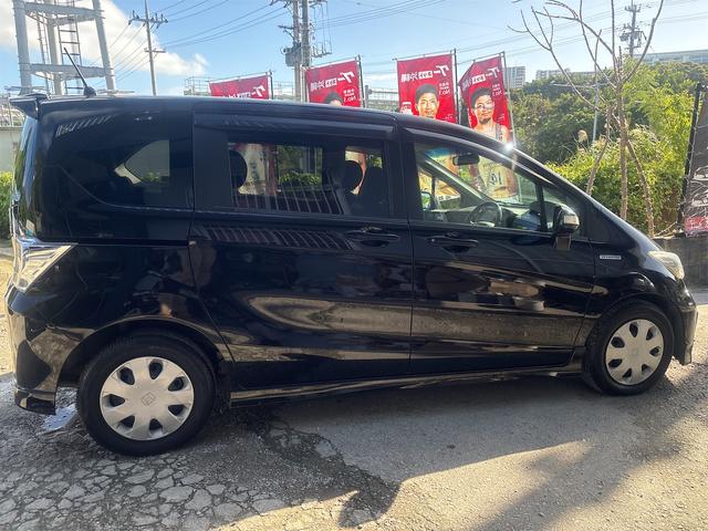 『ＴＯＴＡＬ　ＣＡＲ　ＳＨＯＰ　ＦＥＥＬ』はナビ・オーディオも販売しております。　お気に入りの一台を見つけて下さい！　☆★☆詳細は『ＦＥＥＬ』の元気なスタッフまで　→００７８－６０４２－５８０６☆★☆