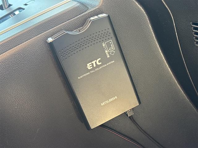 プレマシー ２０ＣＳ　純正ワンセグナビ　ＣＤ　ＤＶＤ再生可　ＦＭトランスミッター　ＥＴＣ　スライドドア　社外１５インチアルミホイール　ヘッドライトコーティング（43枚目）