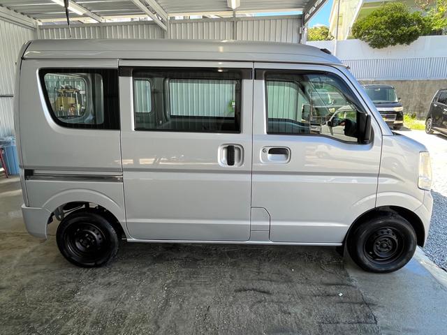 日産 ＮＶ１００クリッパーバン