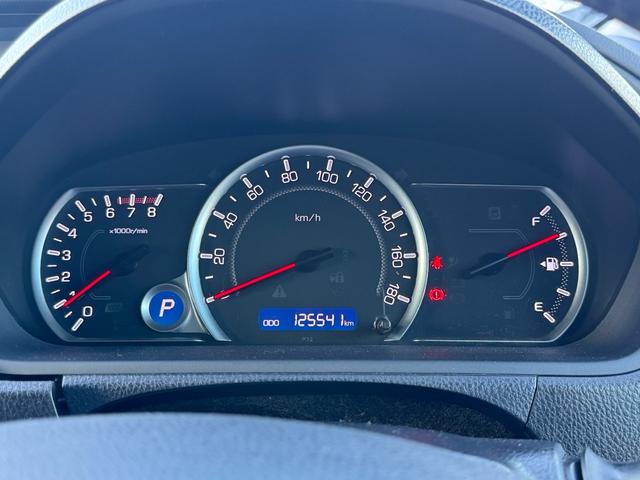 ヴォクシー ＺＳ　本土車両　一年保証　両側パワースライドドア　アイドリングＯＦＦスイッチ　エコカー　スマートキー（49枚目）