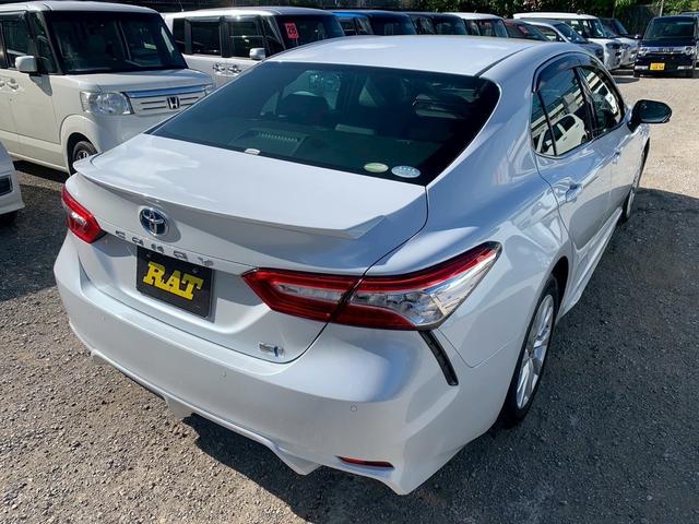 カムリ ＷＳ　本土車両　二年保証　純正ナビ　フルセグＴＶ　Ｂｌｕｅｔｏｏｔｈ　ステアリングスイッチ　バックカメラ　前後ドライブレコーダー　パワーシート　スマートキー二個（11枚目）