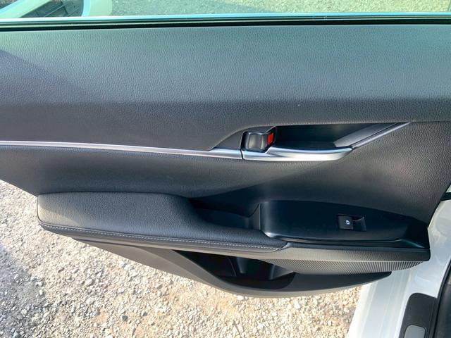 カムリ ＷＳ　本土車両　二年保証　純正ナビ　フルセグＴＶ　Ｂｌｕｅｔｏｏｔｈ　ステアリングスイッチ　バックカメラ　前後ドライブレコーダー　パワーシート　スマートキー二個（42枚目）