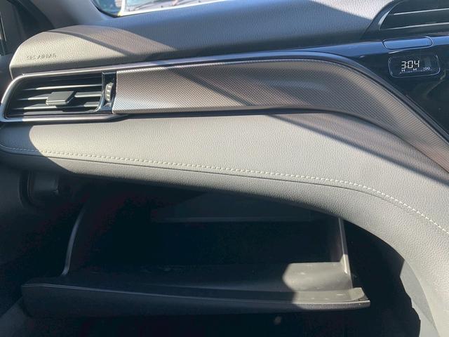 カムリ ＷＳ　本土車両　二年保証　純正ナビ　フルセグＴＶ　Ｂｌｕｅｔｏｏｔｈ　ステアリングスイッチ　バックカメラ　前後ドライブレコーダー　パワーシート　スマートキー二個（59枚目）