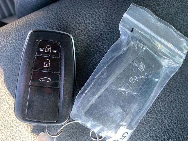 カムリ ＷＳ　本土車両　二年保証　純正ナビ　フルセグＴＶ　Ｂｌｕｅｔｏｏｔｈ　ステアリングスイッチ　バックカメラ　前後ドライブレコーダー　パワーシート　スマートキー二個（71枚目）