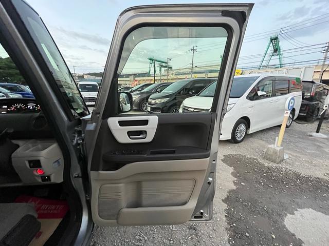N-BOX G・Lホンダセンシング 本土車両 1年保証 純正ナビ FM/AMラジオ Bluetooth バックカメラ ステアリングスイッチ ETC 衝突軽減システム レーンアシスト 左側パワースライドドア(18枚目)