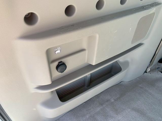 エブリイワゴン ＪＰターボ　本土車両　ＥＴＣ　ナビ　Ｂｌｕｅｔｏｏｔｈ　ＡＭ　ＦＭ　ラジオ　光軸調整　スマートキー２つ（19枚目）
