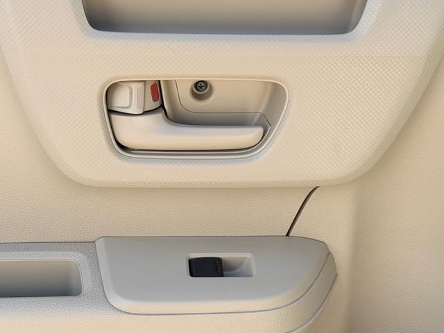 Ｎ－ＢＯＸ Ｇホンダセンシング　本土車両　ＫＥＮＷＯＯＤ　ＣＤ　ラジオ　ＵＳＢ　ＥＴＣ　スマートキー（31枚目）