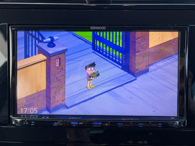 プリウス Ｓ　ナビ　ＣＤ　ＤＶＤ　ＡＭ　ＦＭ　ラジオ　ＴＶ　Ｂｌｕｅｔｏｏｔｈ　ＥＴＣ　ステアリングスイッチ　プッシュスタート　スマートキー２個（44枚目）