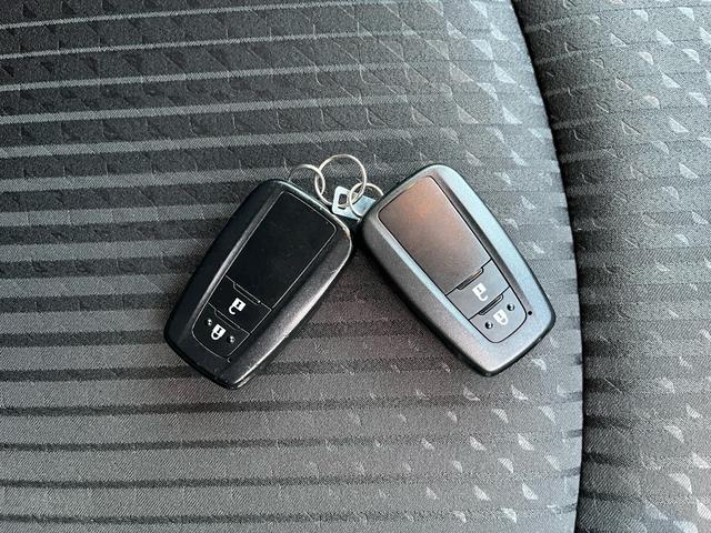 プリウス Ｓ　ナビ　ＣＤ　ＤＶＤ　ＡＭ　ＦＭ　ラジオ　ＴＶ　Ｂｌｕｅｔｏｏｔｈ　ＥＴＣ　ステアリングスイッチ　プッシュスタート　スマートキー２個（57枚目）