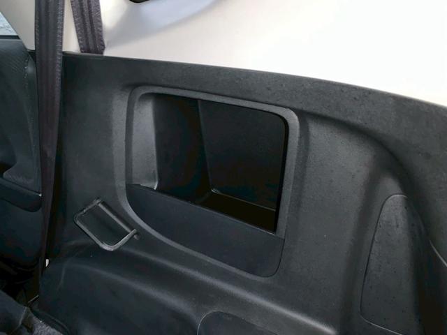 フィット 　１年保証　ＥＴＣ　電動格納ミラー　ＦＭ　ＡＭ　ラジオ　ＡＵＸ　光軸調整　スマートキー２つ（18枚目）