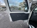 スペシャル　本土車両　２ＷＤ車　エアコン　５速ＭＴ（21枚目）