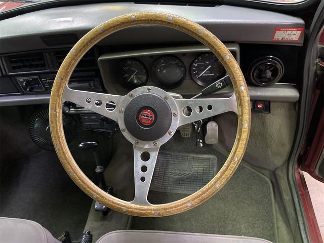 稀少・モトリタウッドステアリング！