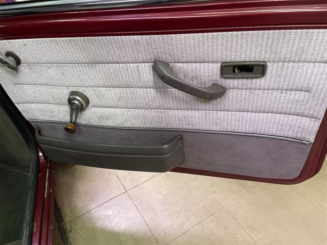 ＰＲＯクリーニング済み！内張りも綺麗で清潔な状態です！