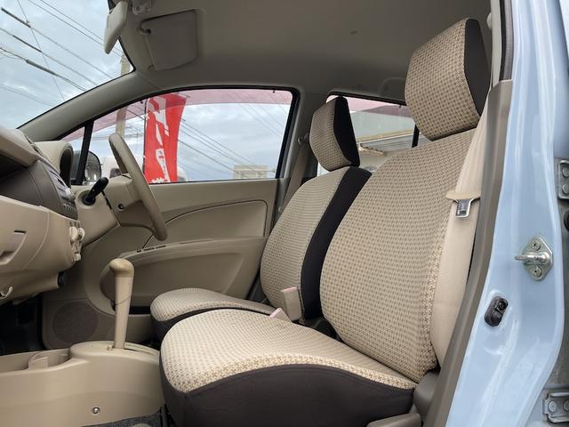 アルト F ・黒.水色ツートンカラー・フラットシート・純正オーディオ・CD・キーレスエントリー(21枚目)