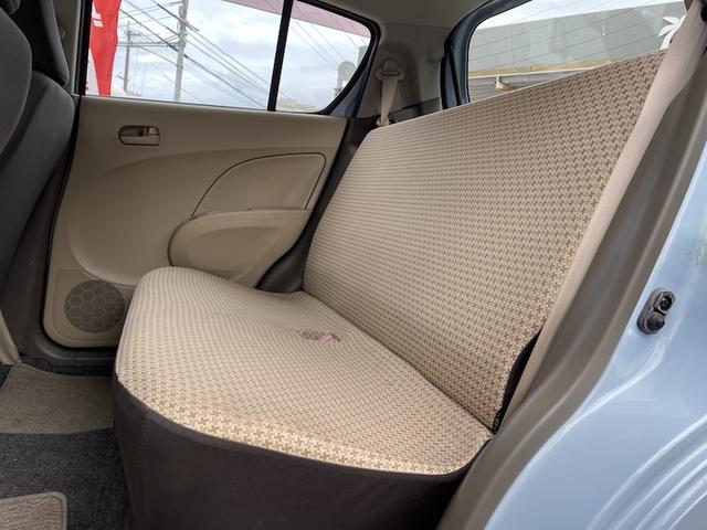 アルト F ・黒.水色ツートンカラー・フラットシート・純正オーディオ・CD・キーレスエントリー(24枚目)