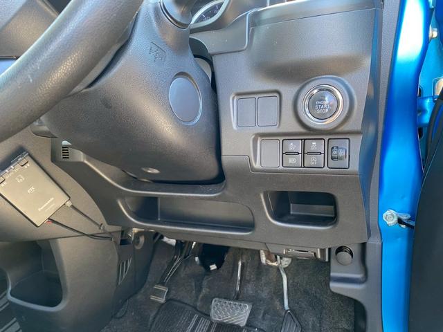 スマートアシスト、踏み間違い、など安全装備も充実してます♪