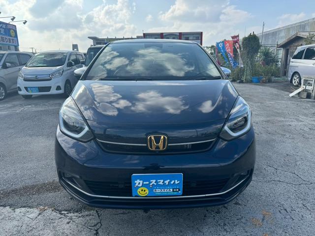 車屋さんの総額表示…わかりにくくないでしょうか？弊社のお支払い総額は税金、自賠責保険料、登録費用、リサイクル料金が含まれておりますので総額表示でお車にお乗りいただけます！（本島内の登録に限ります）