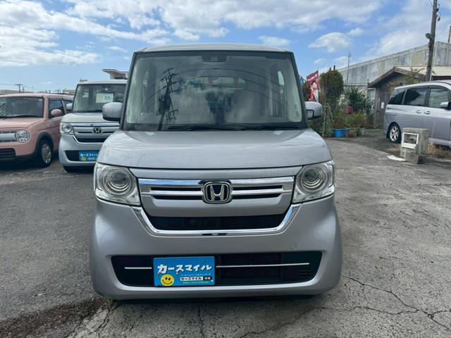 車屋さんの総額表示…わかりにくくないでしょうか？弊社のお支払い総額は税金、自賠責保険料、登録費用、リサイクル料金が含まれておりますので総額表示でお車にお乗りいただけます！（本島内の登録に限ります）