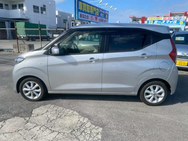 デイズ Ｘ　☆１年保証付き☆エマージェンシーブレーキ☆バックカメラ☆ナビ☆フルセグ☆Ｂｌｕｅｔｏｏｔｈ☆スマートキー☆プッシュスタート☆内地中古車（11枚目）