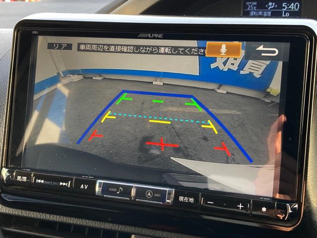 【バックカメラ】駐車時に後方がリアルタイム映像で確認できます。大型商業施設や立体駐車場での駐車時や、夜間のバック時に大活躍！運転スキルに関わらず、今や必須となった装備のひとつです！