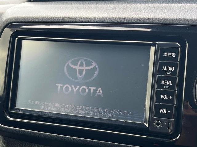 【純正ナビ】人気の純正ナビを装備。オーディオ機能も充実しており、Ｂｌｕｅｔｏｏｔｈ接続すればお持ちのスマホやＭＰ３プレイヤーの音楽を再生可能！毎日の運転がさらに楽しくなります！！