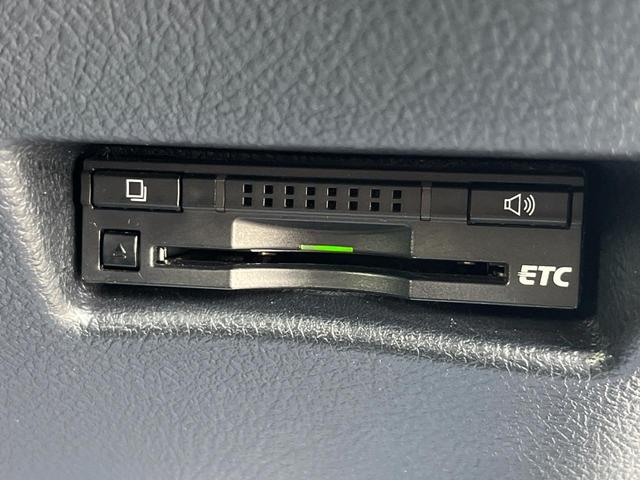 【ＥＴＣ】高速道路の料金所をストレスなく通過！話題のスポットやサービスエリアに多い「スマートＩＣ」利用時は必須のアイテムです。当店でセットアップを実施、ご納車当日からすぐにご利用いただけます！