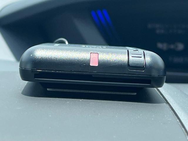 【ＥＴＣ】高速道路の料金所をストレスなく通過！話題のスポットやサービスエリアに多い「スマートＩＣ」利用時は必須のアイテムです。当店でセットアップを実施、ご納車当日からすぐにご利用いただけます！