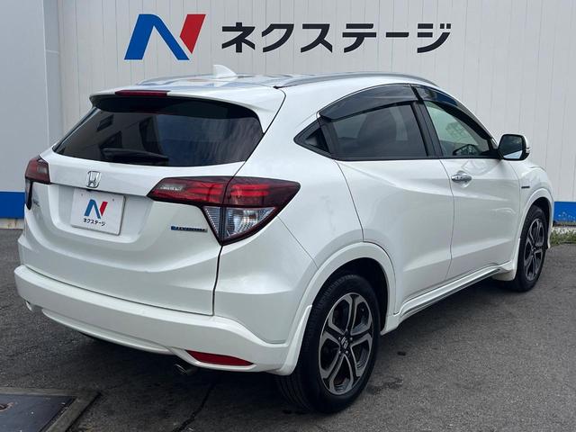 ヴェゼル ハイブリッドＺ・ホンダセンシング　１年保証付　バックカメラ　衝突被害軽減システム　レーダークルーズ　禁煙車　ドラレコ　スマートキー　ＬＥＤヘッド　ビルトインＥＴＣ　車線逸脱警報　オートライト　デュアルエアコン　純正１７インチアルミ（18枚目）