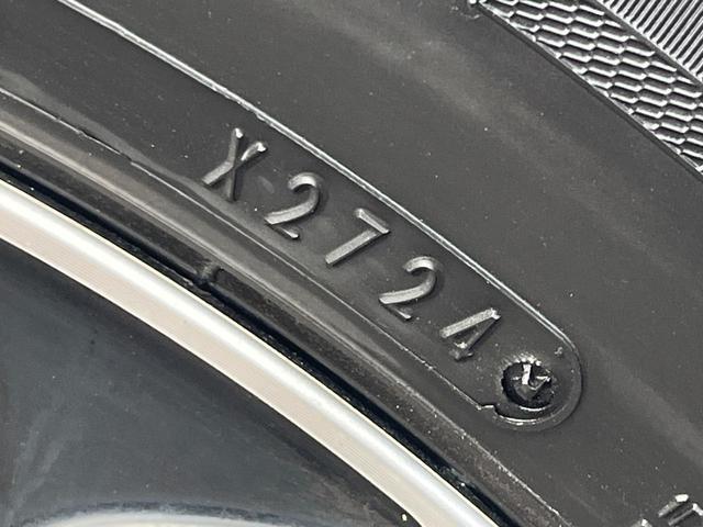 ヴェゼル ハイブリッドＺ・ホンダセンシング　１年保証付　バックカメラ　衝突被害軽減システム　レーダークルーズ　禁煙車　ドラレコ　スマートキー　ＬＥＤヘッド　ビルトインＥＴＣ　車線逸脱警報　オートライト　デュアルエアコン　純正１７インチアルミ（23枚目）