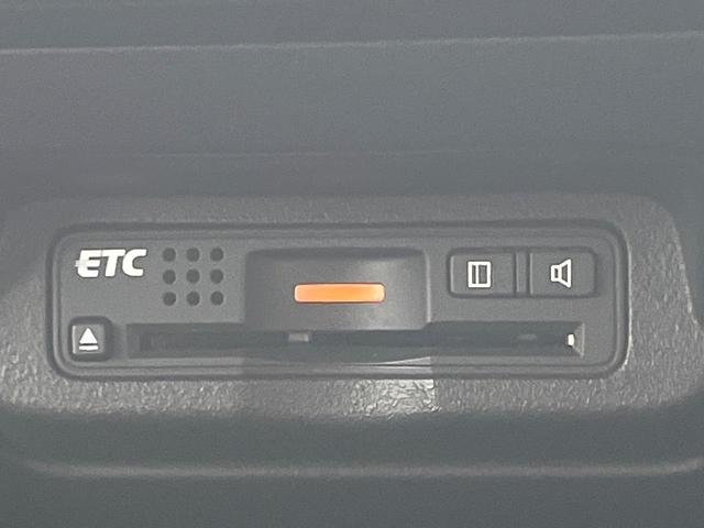 【ＥＴＣ】高速道路の料金所をストレスなく通過！話題のスポットやサービスエリアに多い「スマートＩＣ」利用時は必須のアイテムです。当店でセットアップを実施、ご納車当日からすぐにご利用いただけます！