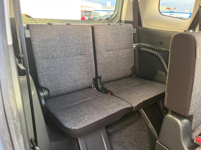 3列目シートはもちろん状態良好☆大人でもゆったりと座って頂けますので、大人数でのお出かけもラクラクです♪ご家族で、気の知れた仲間で、ドライブに行くのが楽しみですね♪