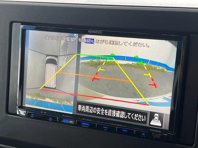【アラウンドビューモニター】専用のカメラにより、上から見下ろしたような視点で３６０度クルマの周囲を確認することができます☆死角部分も確認しやすく、狭い場所での切り返しや駐車もスムーズに行えます。