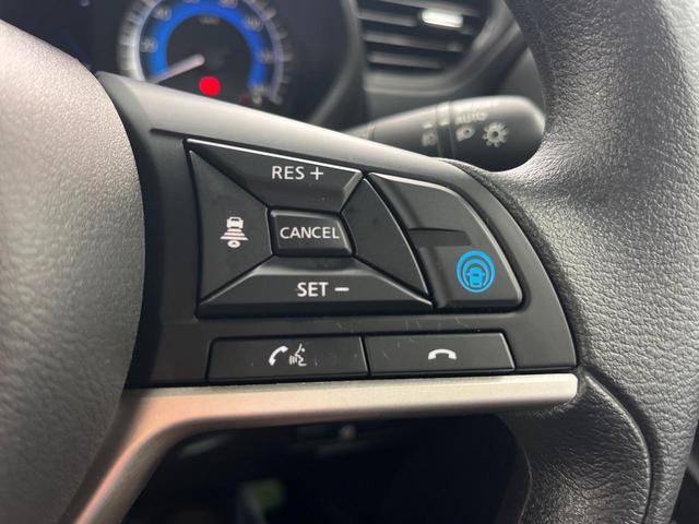 【プロパイロット】高速道路での長距離走行が楽に！！渋滞時と巡回走行のシーンで、アクセル・ブレーキ・ステアリングを自動で制御し、長距離運転の負担を軽減してくれます♪