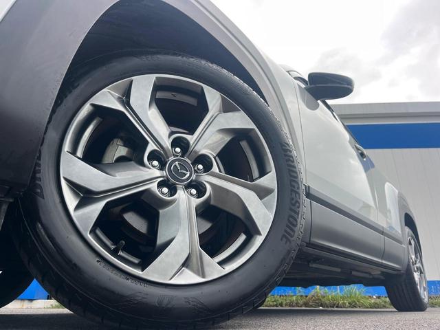 MX-30 モダンコンフィデンス 1年保証付 全周囲カメラ 衝突被害軽減システム レーダークルーズ 禁煙車 レザーシート パワーシート ドラレコ コーナーセンサー LEDヘッド ビルトインETC 車線逸脱警報 オートライト(13枚目)