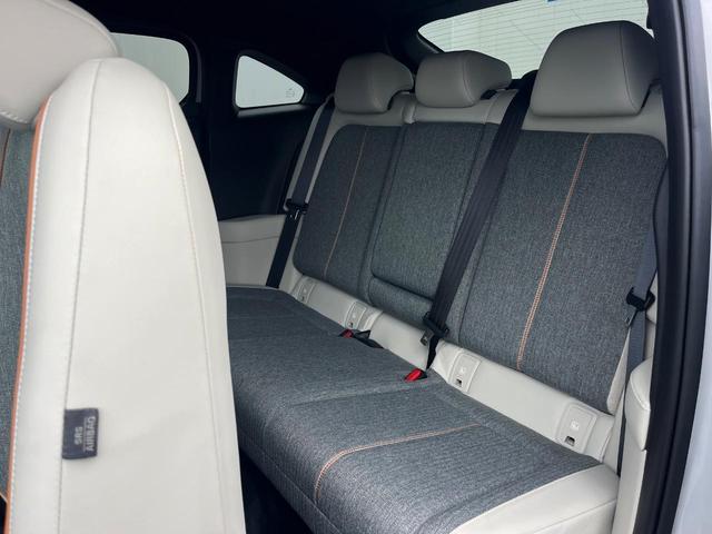 MX-30 モダンコンフィデンス 1年保証付 全周囲カメラ 衝突被害軽減システム レーダークルーズ 禁煙車 レザーシート パワーシート ドラレコ コーナーセンサー LEDヘッド ビルトインETC 車線逸脱警報 オートライト(49枚目)