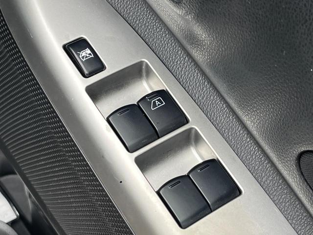 デイズルークス ライダーブラックライン 1年保証付 電動スライドドア 純正SDナビ 衝突被害軽減システム 禁煙車 スマートキー HIDヘッド ETC オートエアコン Bluetooth CD フルセグ(38枚目)