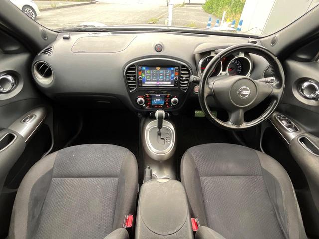 ジューク 16GT タイプV 1年保証付 純正SDナビ バックカメラ 禁煙車 スマートキー HIDヘッド ETC オートライト オートエアコン 純正17インチアルミ Bluetooth CD DVD再生 フルセグ(2枚目)