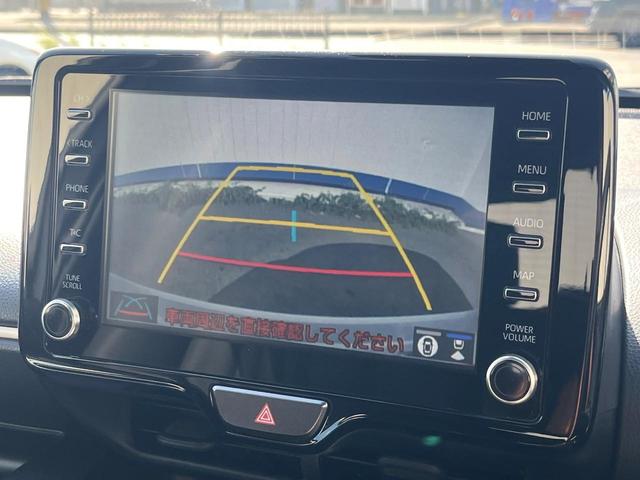 【バックカメラ】駐車時に後方がリアルタイム映像で確認できます。大型商業施設や立体駐車場での駐車時や、夜間のバック時に大活躍！運転スキルに関わらず、今や必須となった装備のひとつです！