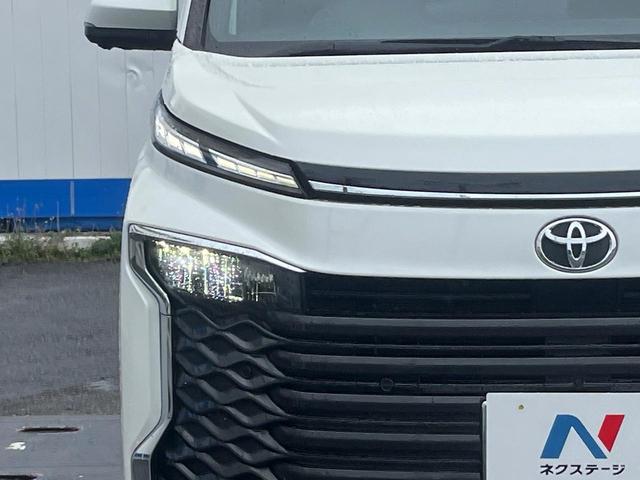 【ＬＥＤヘッドライト】悪天候や夜間走行時も良好な視界を確保し安心して運転できる高輝度ＬＥＤヘッドライトを装備！点灯速度が早く、消費電力も抑えられています。