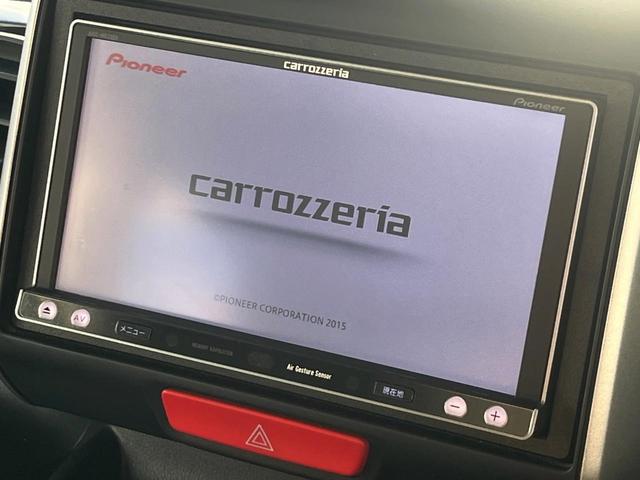 【ナビゲーション】目的地までしっかり案内してくれる使いやすいナビ。Ｂｌｕｅｔｏｏｔｈ接続すればお持ちのスマホやＭＰ３プレイヤーの音楽を再生可能！毎日の運転がさらに楽しくなります！！