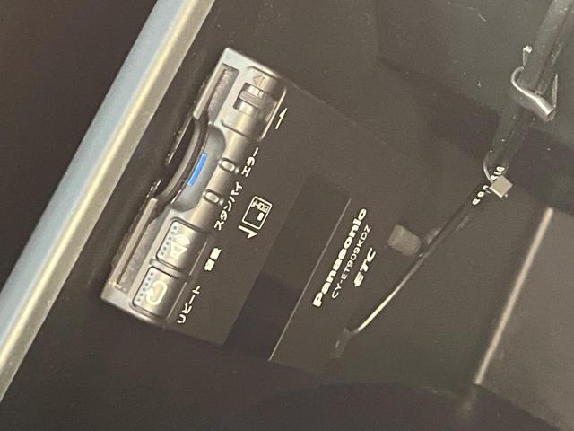 【ＥＴＣ】高速道路の料金所をストレスなく通過！話題のスポットやサービスエリアに多い「スマートＩＣ」利用時は必須のアイテムです。当店でセットアップを実施、ご納車当日からすぐにご利用いただけます！