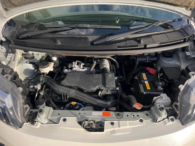 親切・丁寧な専門メカニックスタッフが応対！・車検・点検整備・事故等の修理などアフターサービスも安心。お車のカスタマイズもネクステージのサービススタッフまでご相談ください！