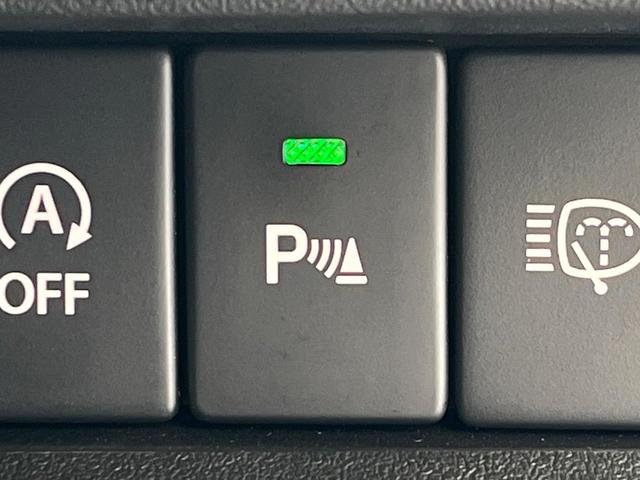 【コーナーセンサー】バンパーに付いたセンサーが障害物を検知！一定の距離に近づくとアラートで教えてくれます♪狭い駐車スペースや車庫入れ時も安心ですね☆