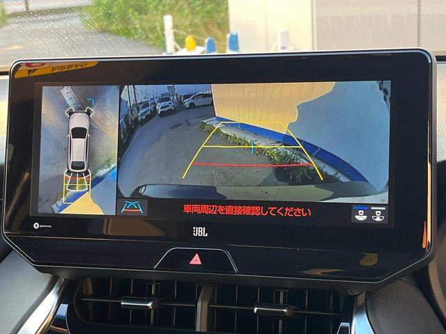 【パノラミックビューモニター】専用のカメラにより、上から見下ろしたような視点で３６０度クルマの周囲を確認することができます☆死角部分も確認しやすく、狭い場所での切り返しや駐車もスムーズに行えます。