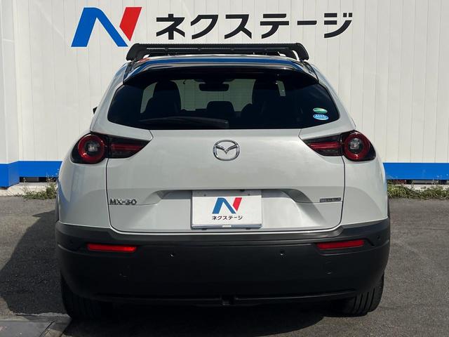 安心の最長１０年・走行無制限保証（有償）をご用意。保証内容も充実はもちろん、無料点検＆オイル交換や、年中無休の全国・２４時間ロードサービスも付帯されておりますのでご安心下さい。